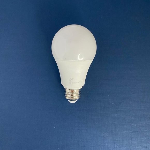 NEW 4 Pack Greenlite 14W LED 100W Equivalent Non-Dimmable LED 15,000 Hours Bulb - Picture 4 of 6